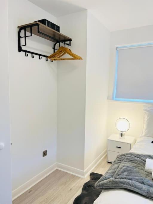 New Fully Furnished Cosy Home Balderton Extérieur photo