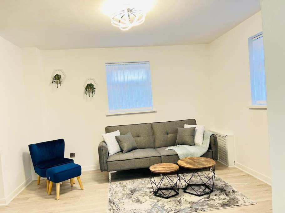 New Fully Furnished Cosy Home Balderton Extérieur photo