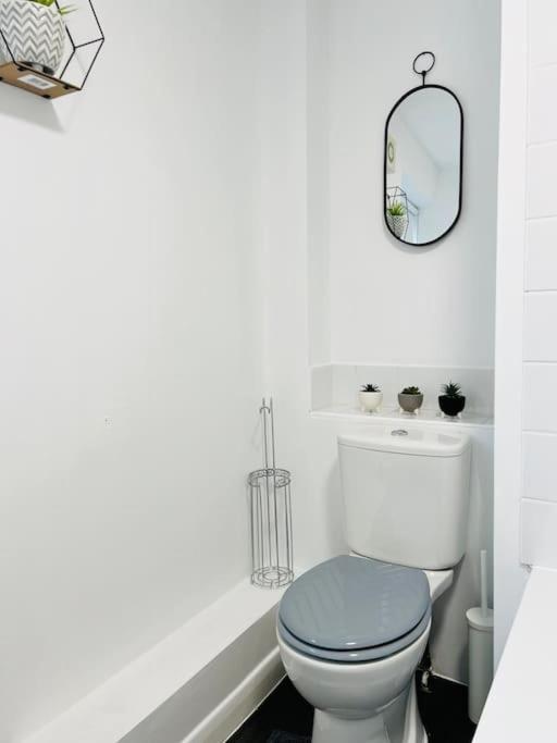 New Fully Furnished Cosy Home Balderton Extérieur photo